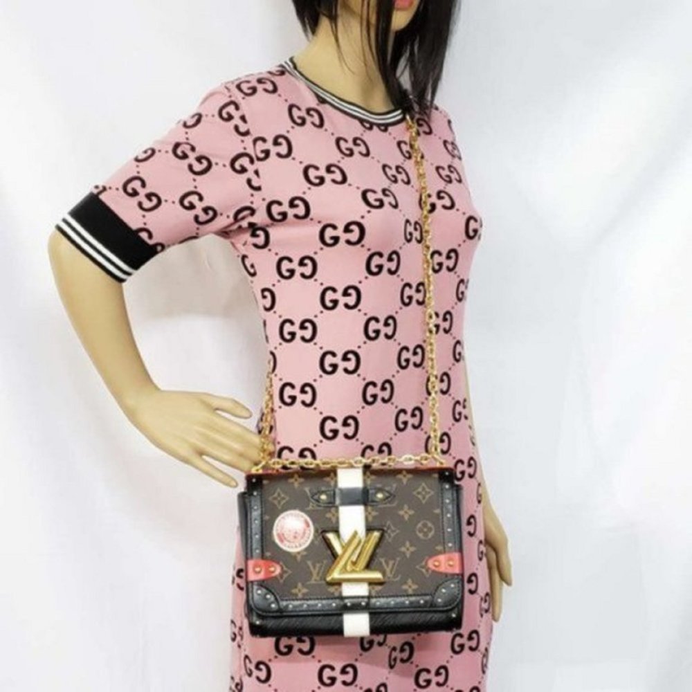 Louis Vuitton Twist MM Monogram Limited EditionBag - Picture 15 of 16